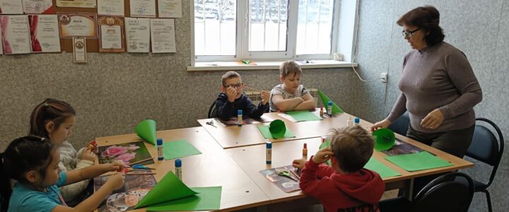 Все праздничные дни в доме культуры «Каскад» проходила новогодняя творческая площадка для детей м.о.Чехов